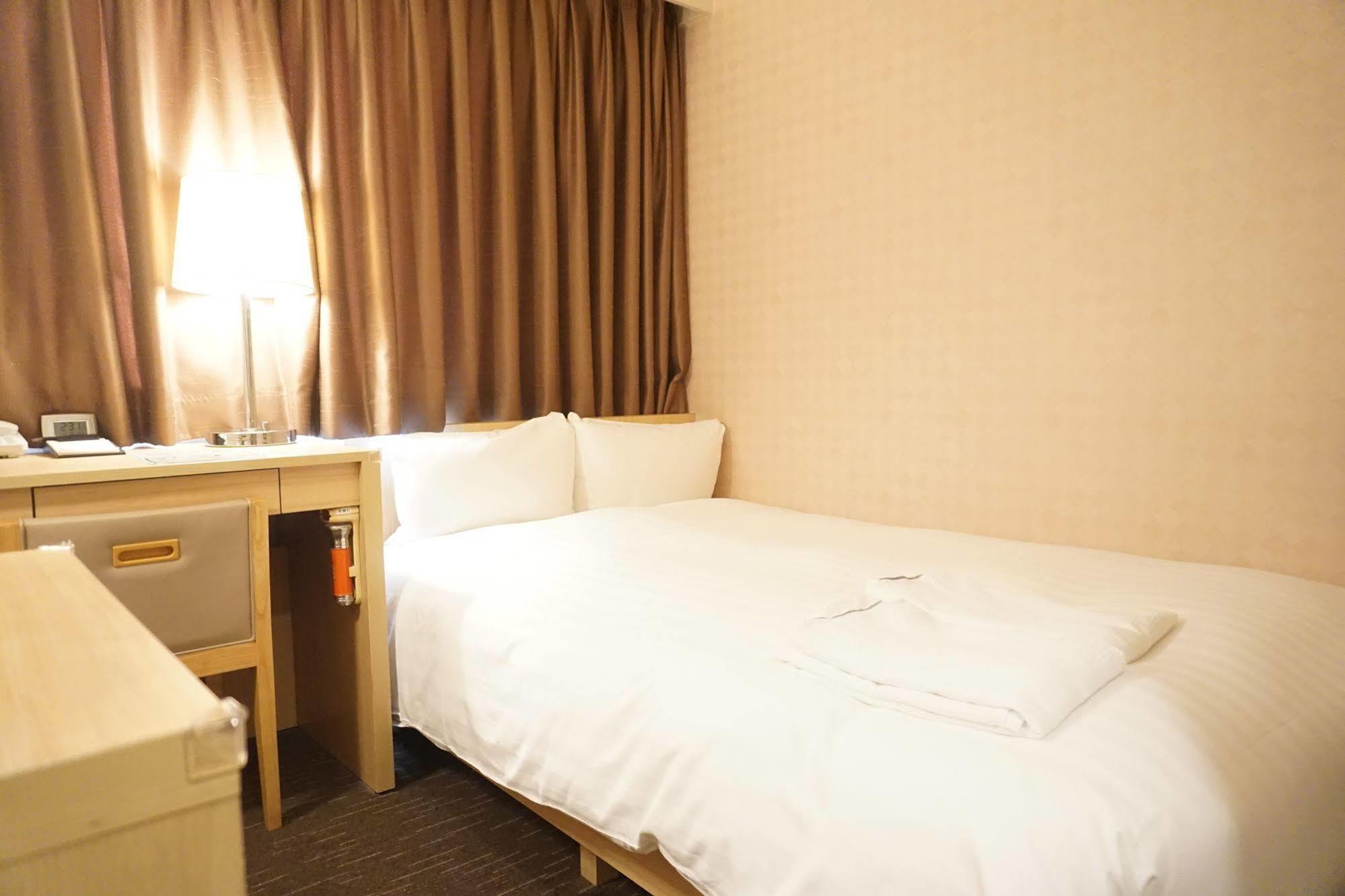 Hotel Sunline Fukuoka Hakata Ekimae Zewnętrze zdjęcie